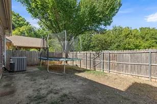 370 Greathouse Village, Decatur, TX 76234 - Photo 32