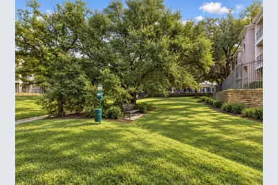 3102 Kings Road #1301, Dallas, TX 75219 - Photo 2