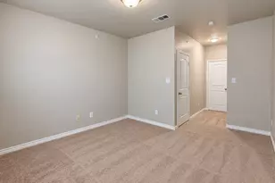 6553 Rutherford Rd, Plano, TX 75023 - Photo 12