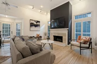 4231 Holland Ave, Dallas, TX 75219 - Photo 2