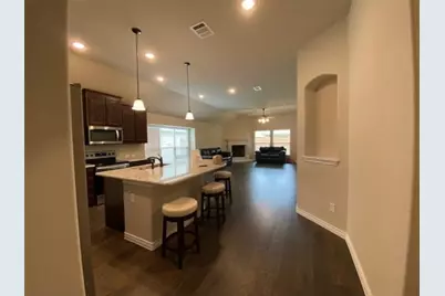 2643 Harlow Lane, Grand Prairie, TX 75052 - Photo 2