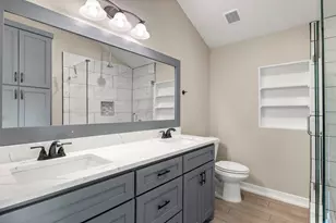 360 Rockett Ln, Pecan Hill, TX 75154 - Photo 18