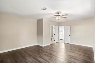 360 Rockett Ln, Pecan Hill, TX 75154 - Photo 26