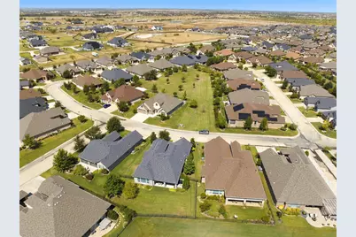 9717 Arkose Drive, Denton, TX 76207 - Photo 40