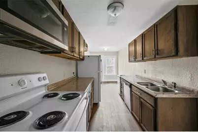 1016 E Arlington Avenue, Fort Worth, TX 76104 - Photo 4