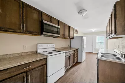 1016 E Arlington Avenue, Fort Worth, TX 76104 - Photo 10