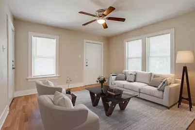1016 E Arlington Avenue, Fort Worth, TX 76104 - Photo 2