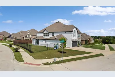 9840 El Colina Drive, Fort Worth, TX 76179 - Photo 2