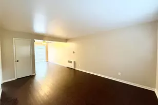 10450 E NW Hwy, Dallas, TX 75238 - Photo 2