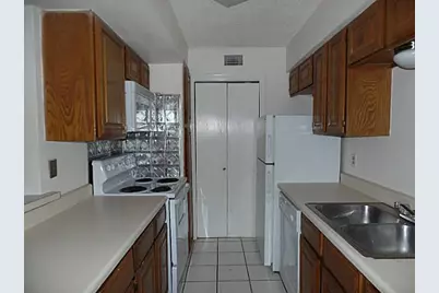 5840 Spring Valley #305, Dallas, TX 75254 - Photo 2