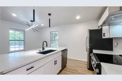 1926 Arizona Avenue, Dallas, TX 75216 - Photo 14