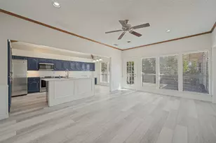 1404 Chesterfield Dr, Carrollton, TX 75007 - Photo 14
