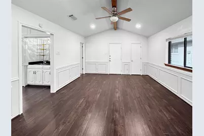 2409 Glen Morris Road, Carrollton, TX 75007 - Photo 18