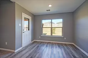 119 Barbwire Wy, Newark, TX 76071 - Photo 14