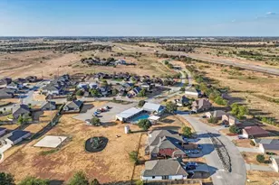 119 Barbwire Wy, Newark, TX 76071 - Photo 38