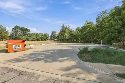 339 W Kaufman Street, Paris, TX 75460 - Photo 10