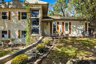 1003 Hopkins Drive, Denton, TX 76205 - Photo 2