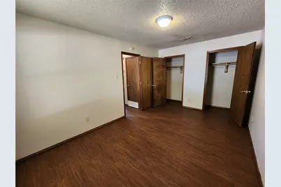 3211 Eastridge Drive, Haltom City, TX 76117 - Photo 10