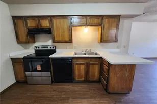 3211 Eastridge Dr, Haltom City, TX 76117 - Photo 6