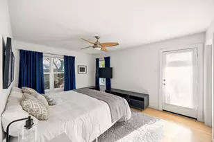 6631 Ridgemont Dr, Dallas, TX 75214 - Photo 16