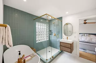 6631 Ridgemont Dr, Dallas, TX 75214 - Photo 14