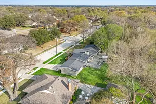 6631 Ridgemont Dr, Dallas, TX 75214 - Photo 30