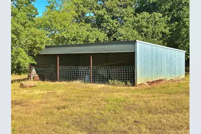 3704 County Road 220, Gainesville, TX 76240 - Photo 18