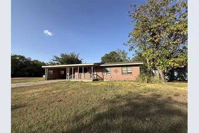1603 Cherry Street, Gainesville, TX 76240 - Photo 2