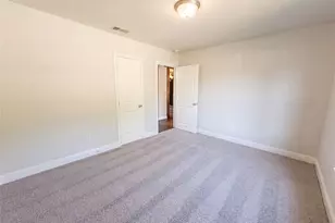2810 Fordham Rd, Dallas, TX 75216 - Photo 12