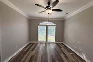 2103 Bay Club Dr, Arlington, TX 76013 - Photo 12