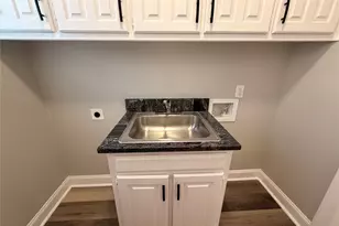 2103 Bay Club Dr, Arlington, TX 76013 - Photo 24