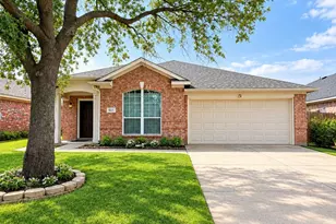 625 Soledad, Arlington, TX 76002 - Photo 1