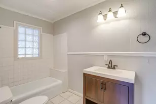 406 Bellevue Dr, Cleburne, TX 76033 - Photo 22