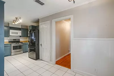 406 Bellevue Drive, Cleburne, TX 76033 - Photo 8