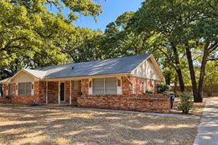 7 Timberside Dr, Greenville, TX 75402 - Photo 2