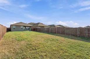 121 Greengate Dr, Boyd, TX 76023 - Photo 34