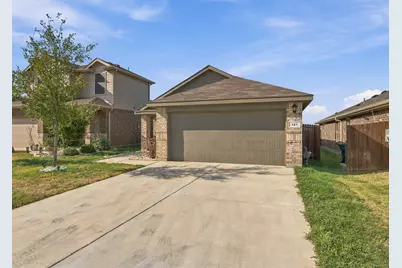 121 Greengate Drive, Boyd, TX 76023 - Photo 2
