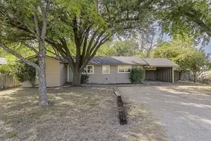 313 Highland Ave, Waxahachie, TX 75165 - Photo 24