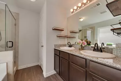 1429 Tall Pine Way, Fort Worth, TX 76112 - Photo 8