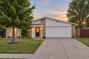 3820 Aspenwood Dr, Bedford, TX 76021 - Photo 1