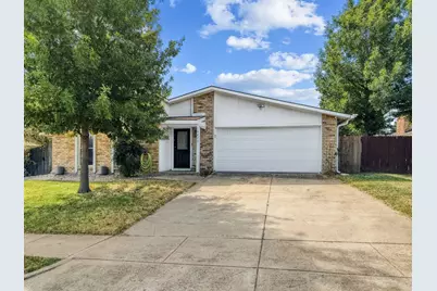 3820 Aspenwood Drive, Bedford, TX 76021 - Photo 8