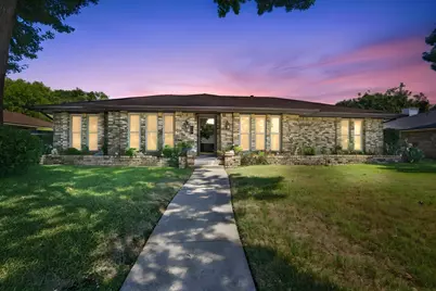 1030 Shadywood Lane, DeSoto, TX 75115 - Photo 2