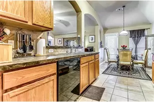 1505 Sparrow Ln, Aubrey, TX 76227 - Photo 8
