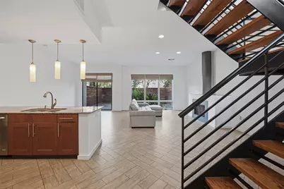2604 Museum Way #2106, Fort Worth, TX 76107 - Photo 2