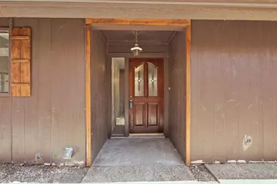 2202 Green Gate Drive, Arlington, TX 76012 - Photo 2