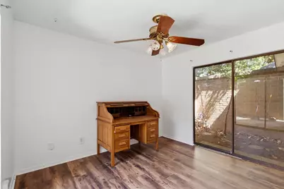 2202 Green Gate Drive, Arlington, TX 76012 - Photo 4