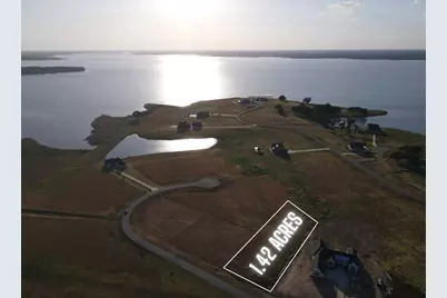 330 Sailview Court, Honey Grove, TX 75446 - Photo 2