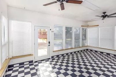 1206 N Morris Street, Gainesville, TX 76240 - Photo 28