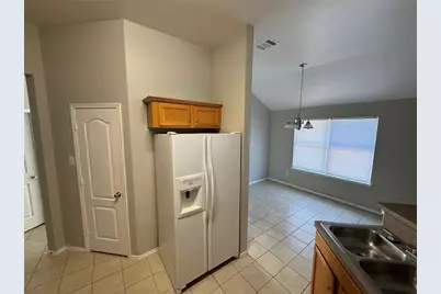 2064 Falls Creek Drive, Little Elm, TX 75068 - Photo 8