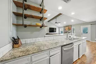 6521 Riviera Dr, North Richland Hills, TX 76180 - Photo 14